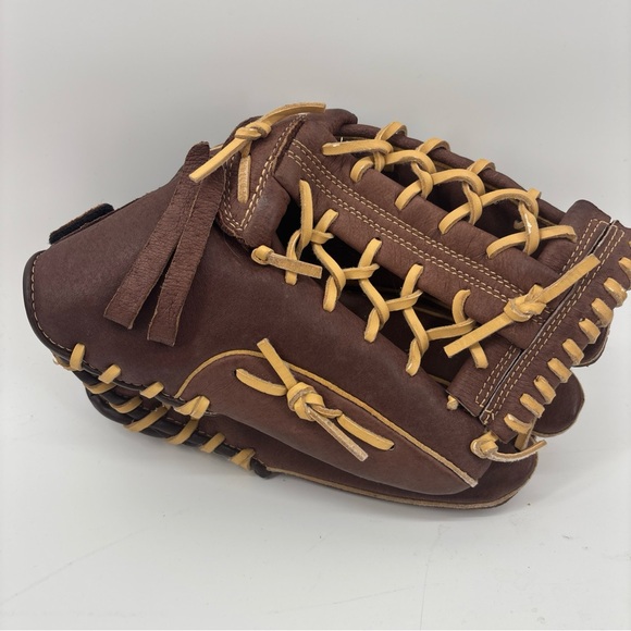 Kids Brown Baseball Glove 22572 - 12” Franklin left catch . Right hand throw - Picture 1 of 14